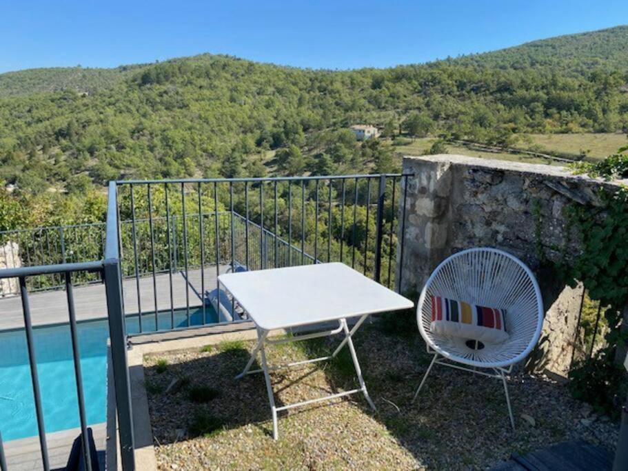 Apartamento Les Terrasses De La Lure & Piscine Villemus Exterior foto